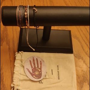 October 2020 Luna Pack Pura Vida Bracelets